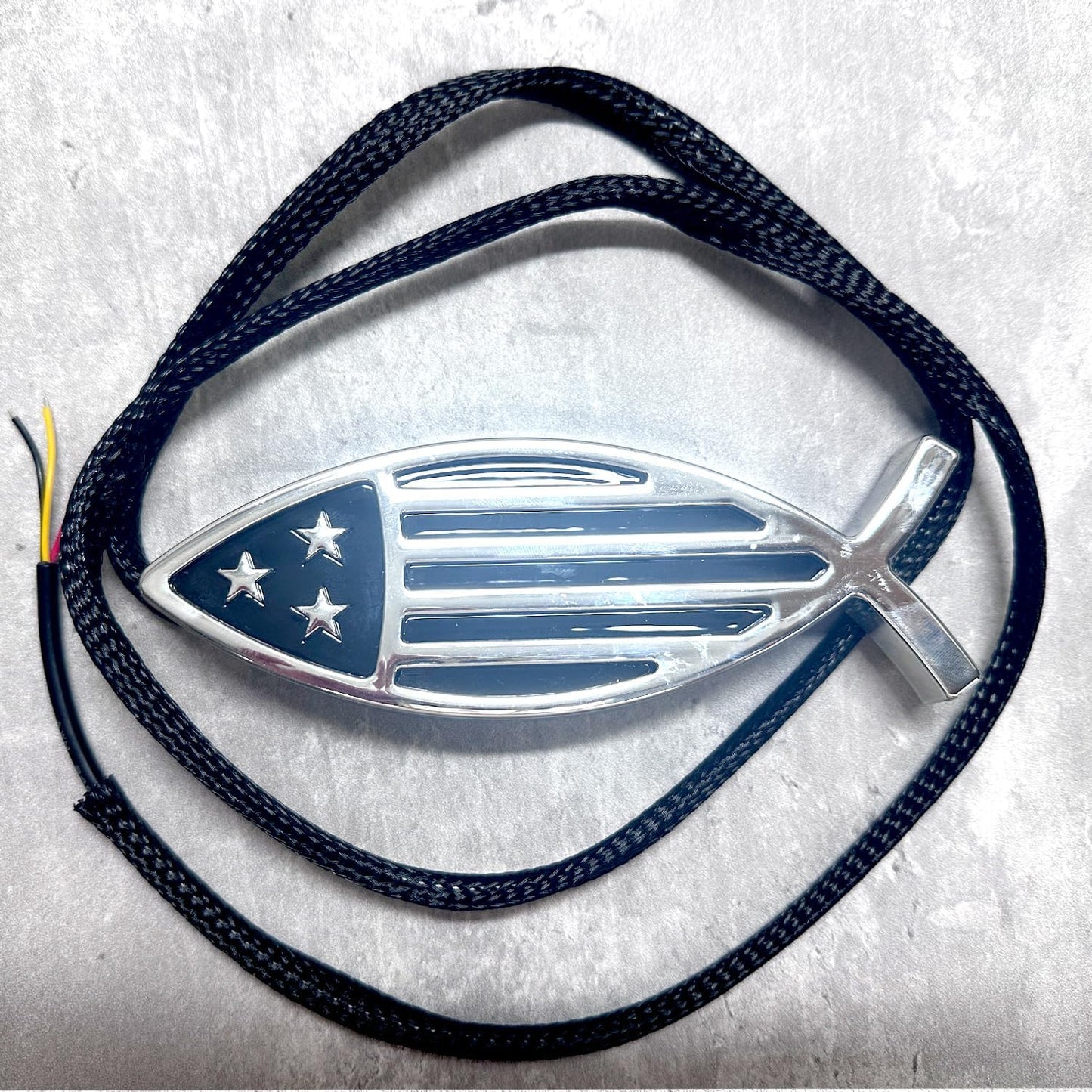 AUTOGEM LED Cross Fish Tailgate Emblem with USA Flag - Chrome Finish