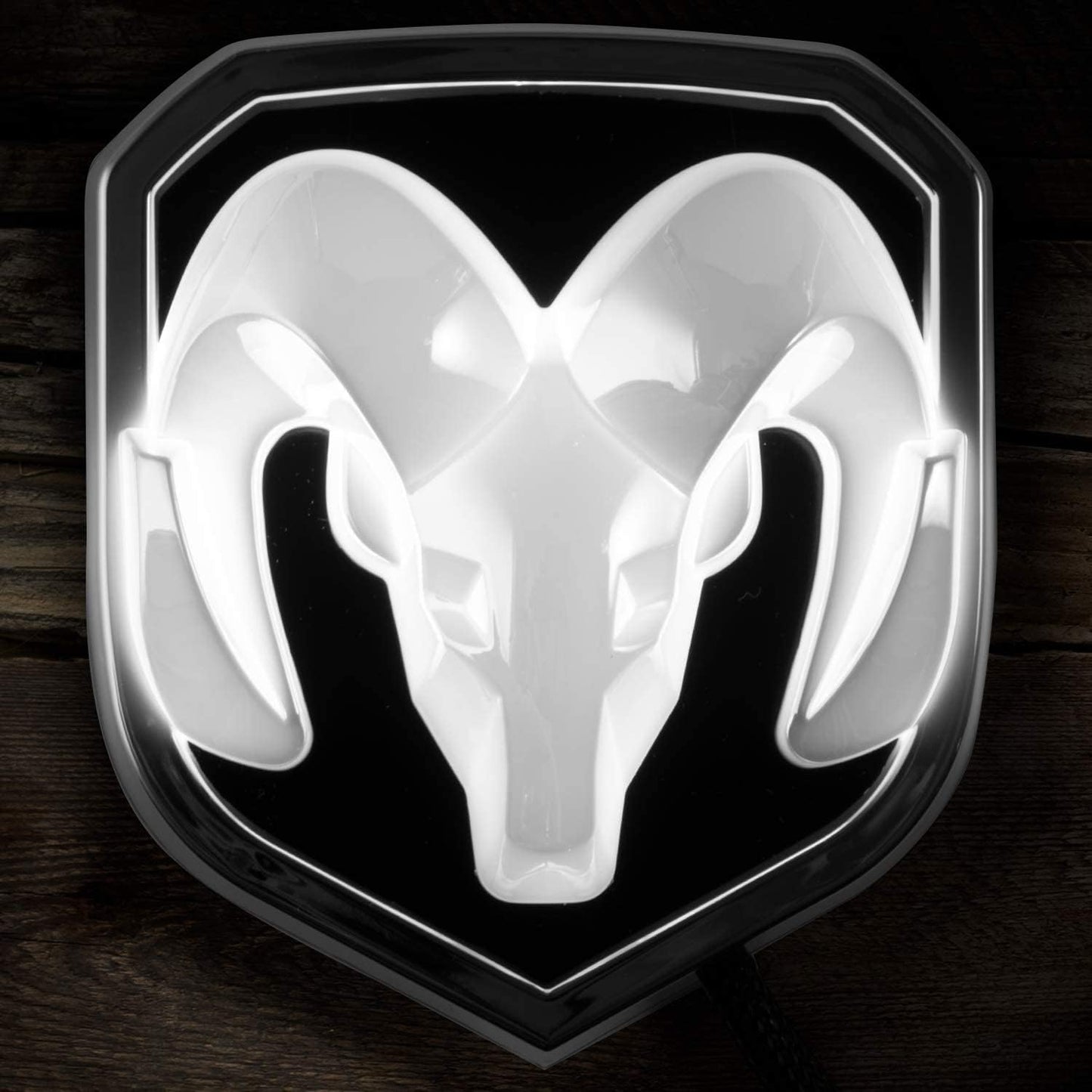 AUTOGEM 2009-2018 RAM Lighted Grille Emblem - Chrome/Black LED