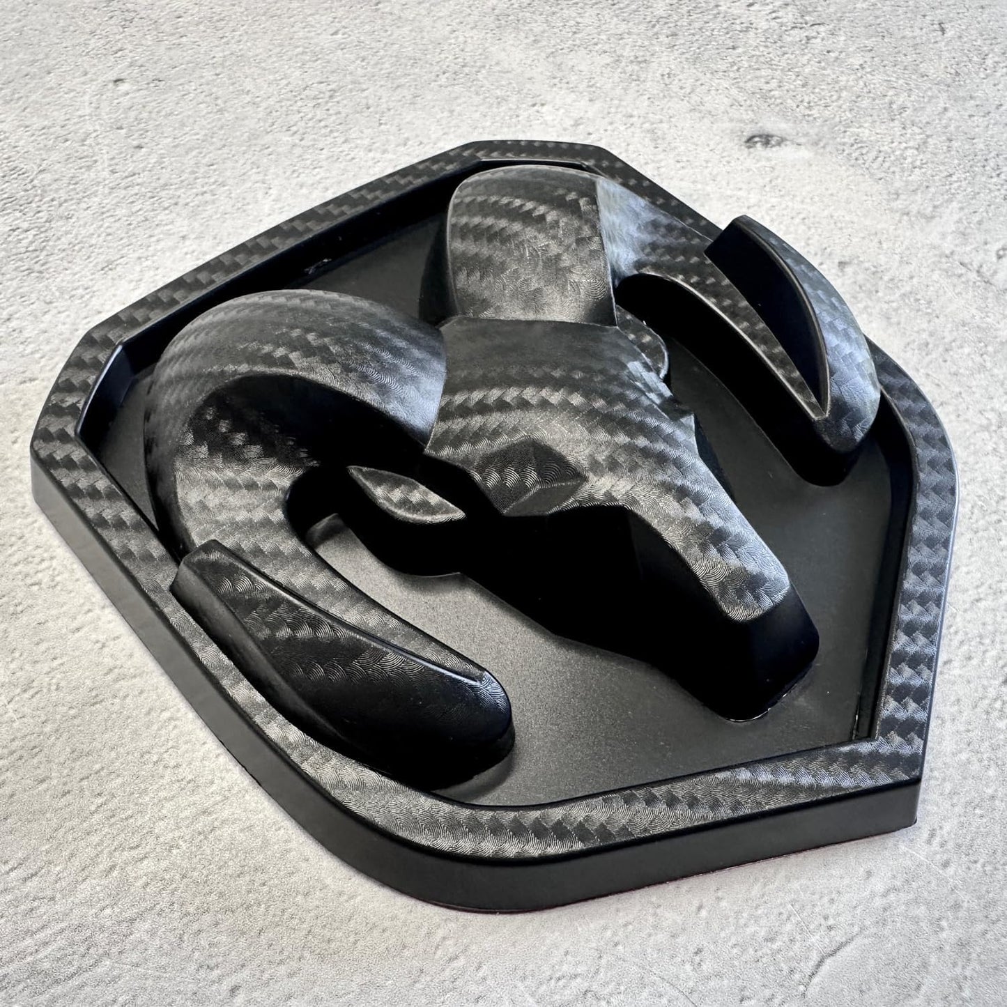 AUTOGEM 2013-2018 RAM 1500 2500 3500 Grille Emblem - Carbon Decal Finish
