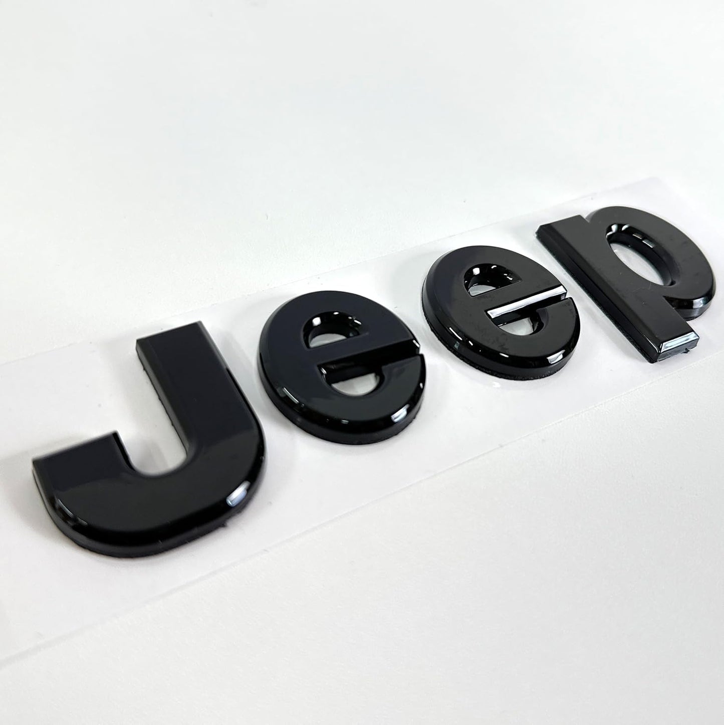 AUTOGEM 2014-2018 Jeep Grand Cherokee Front Grille Emblem - Gloss Black