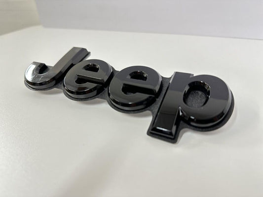AUTOGEM 2019-2023 Jeep Grand Cherokee Rear Emblem - Gloss Black