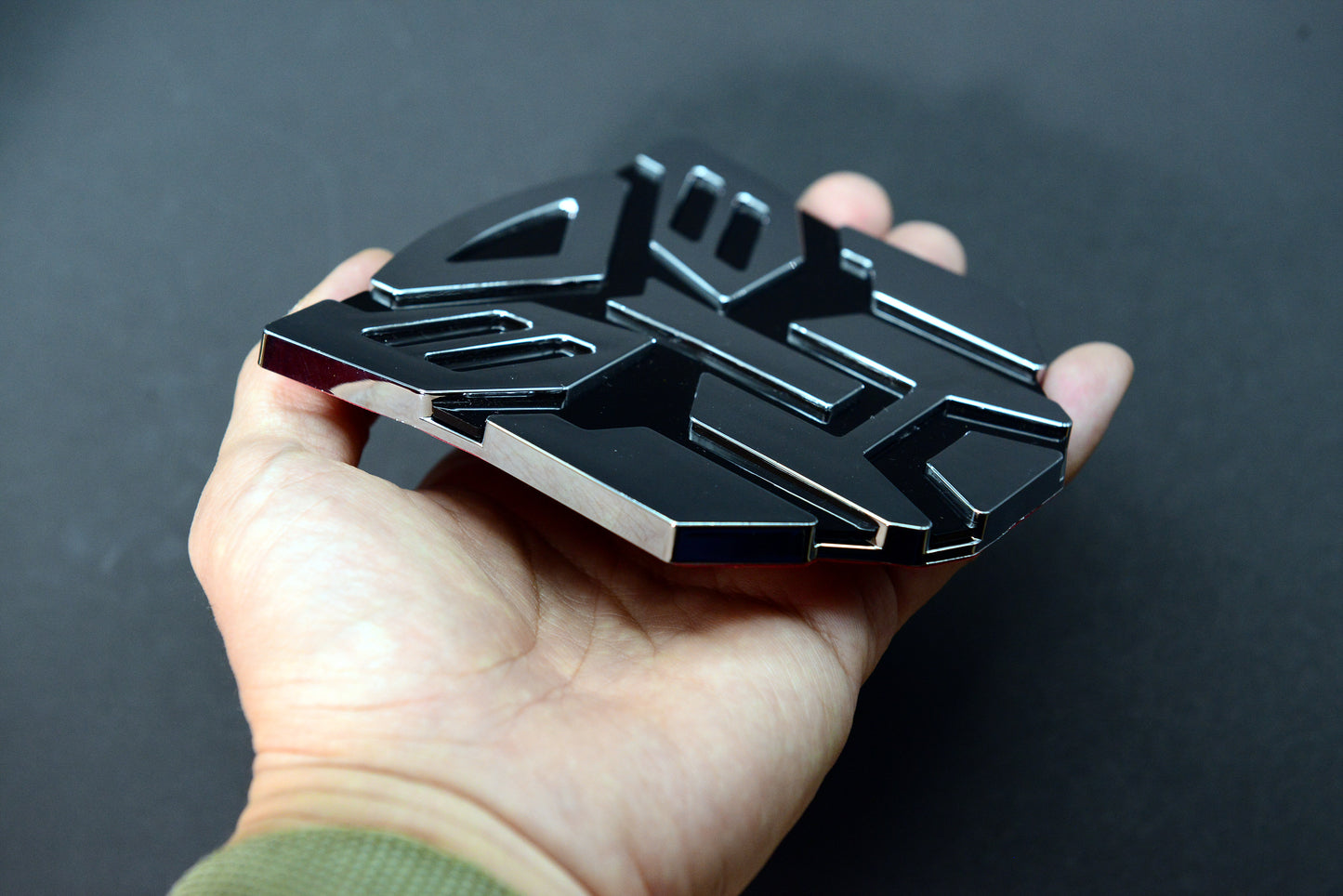 AUTOGEM Transforming Auto Robot Emblem 5" Chrome - Universal Fit