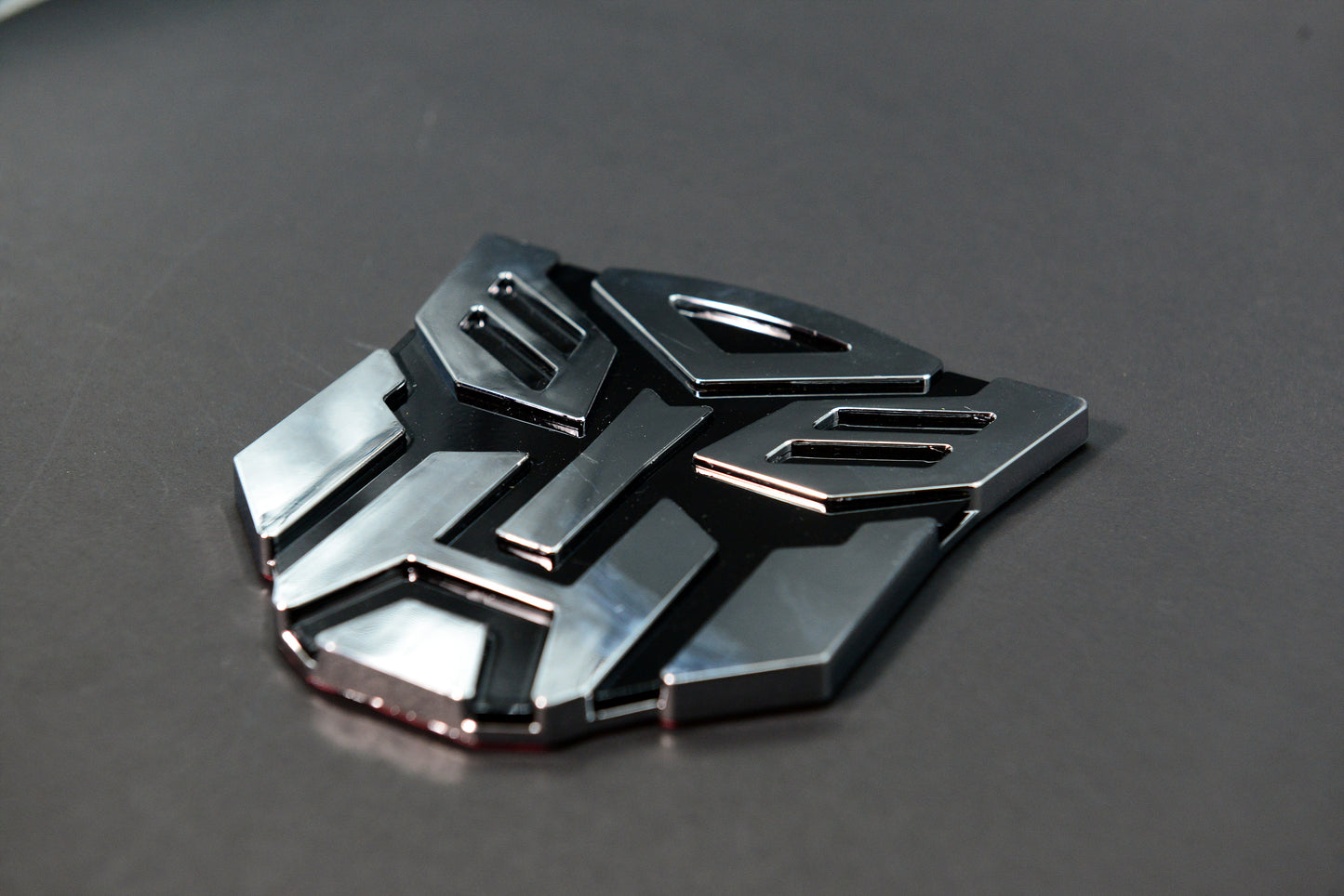 AUTOGEM Transforming Auto Robot Emblem 5" Chrome - Universal Fit
