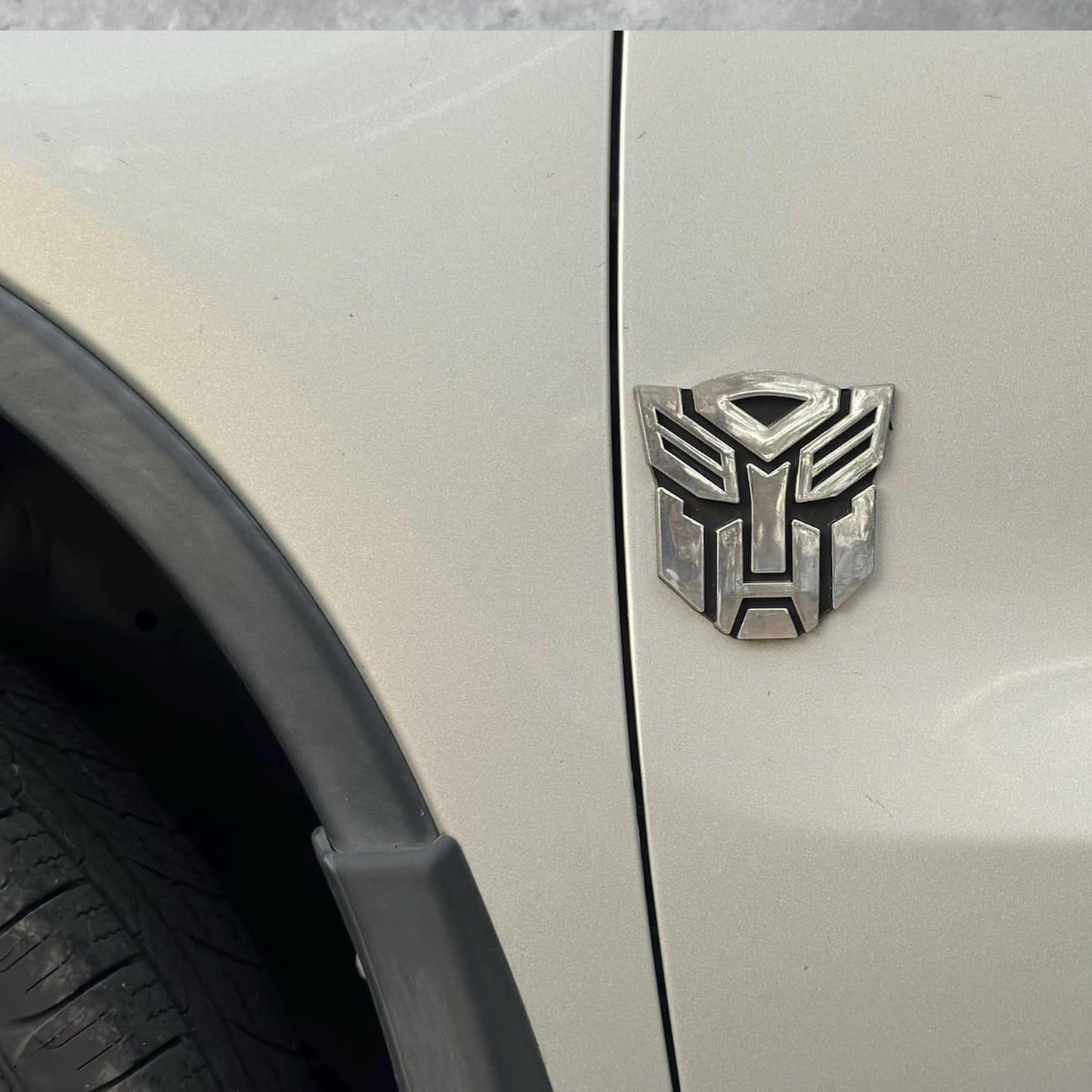 AUTOGEM Transforming Auto Robot Emblem 3" Chrome - Universal Fit