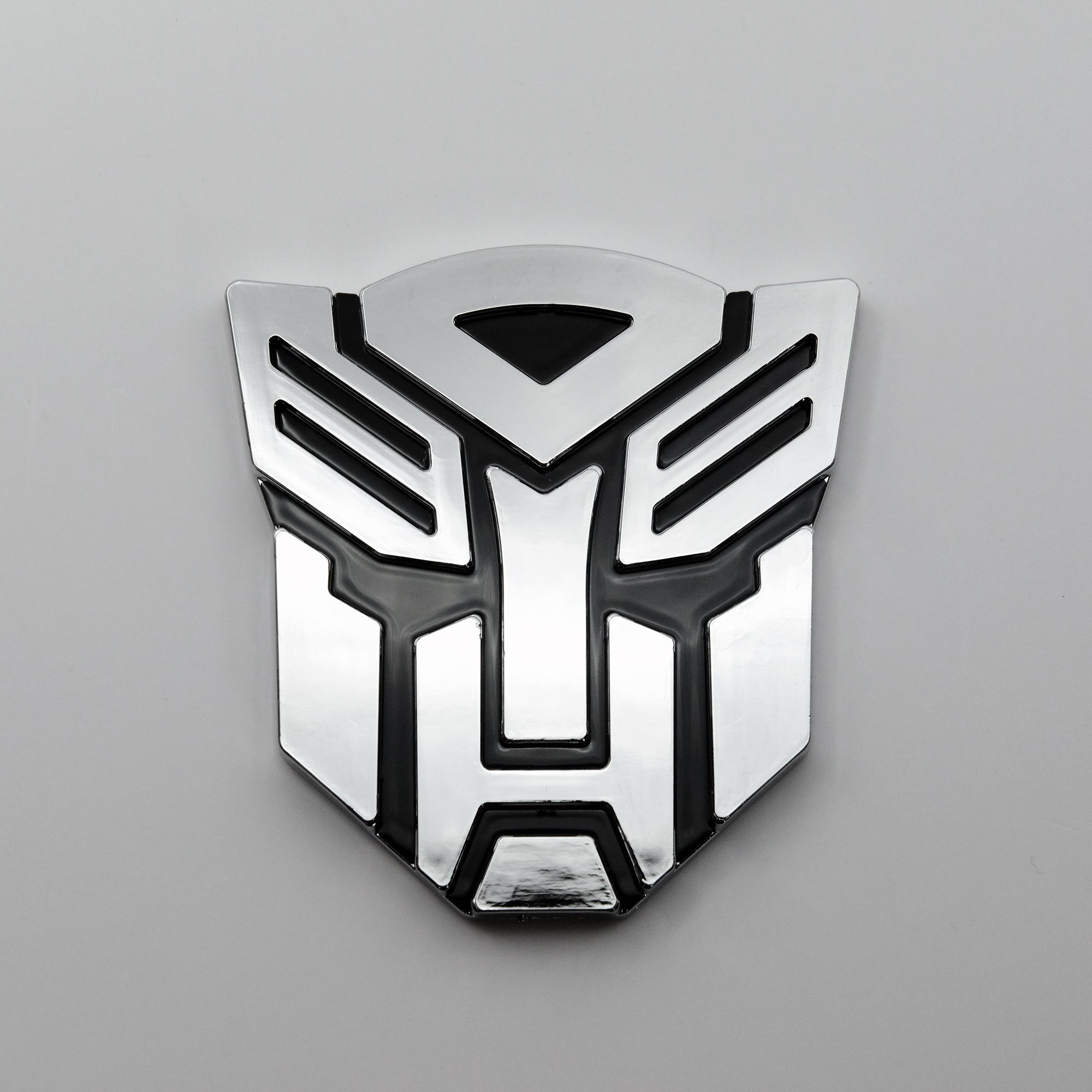 AUTOGEM Transforming Auto Robot Emblem 3